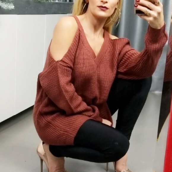🔴LAST 1🔴 BRICK COLD SHOULDER KNITTED SWEATER - Picture 3 of 4